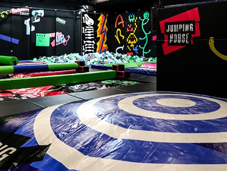 Jumping House-1200sqm Trampoline Park Project 