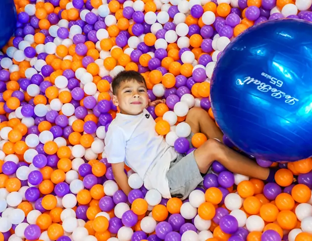 Fun Play World Indoor Playground Project in Los Angeles
